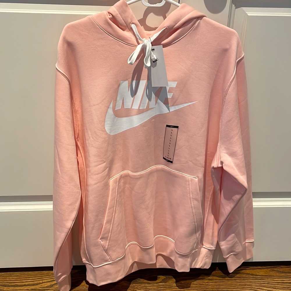 Men’s pink Nike sweatshirt